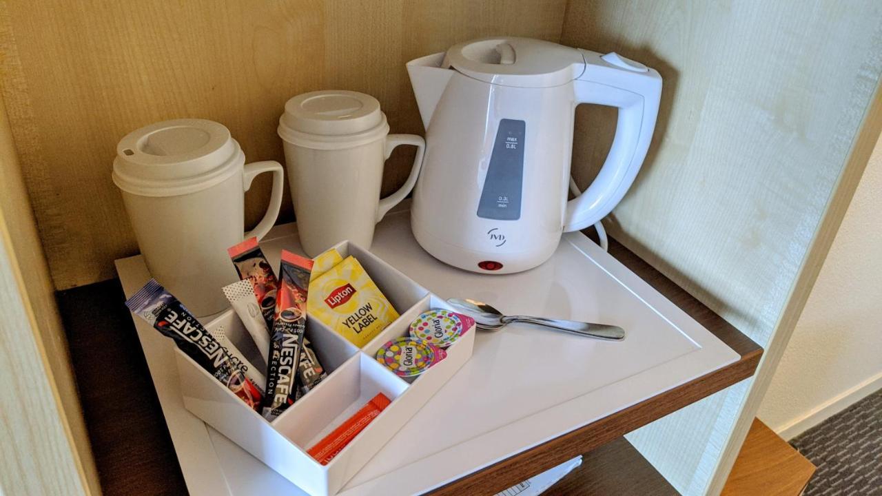 Le Domaine Des Fontaines - Hotel & Petit Dejeuner ベルナン エクステリア 写真